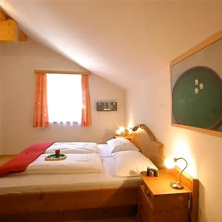 Spiele- Und Buchhotel Tschitscher Hotel Nikolsdorf