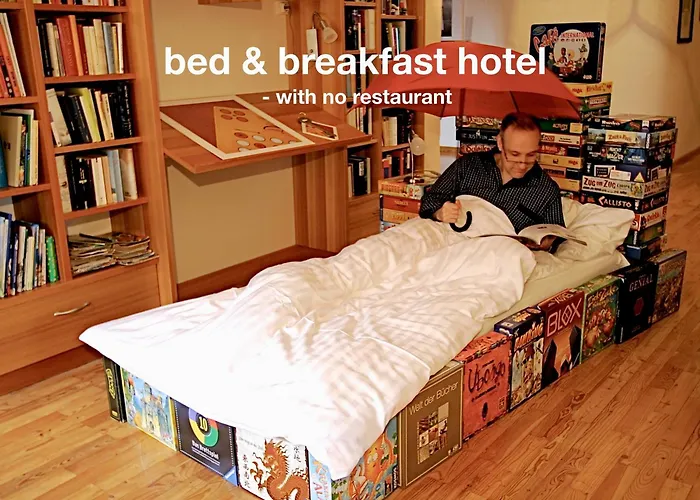 Spiele- Und Buchhotel Tschitscher 3*