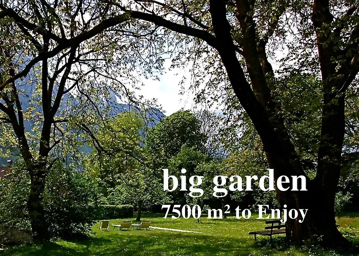 Spiele- Und Buchhotel Tschitscher فندق 3*