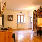 Spiele- Und Buchhotel Tschitscher فندق Nikolsdorf